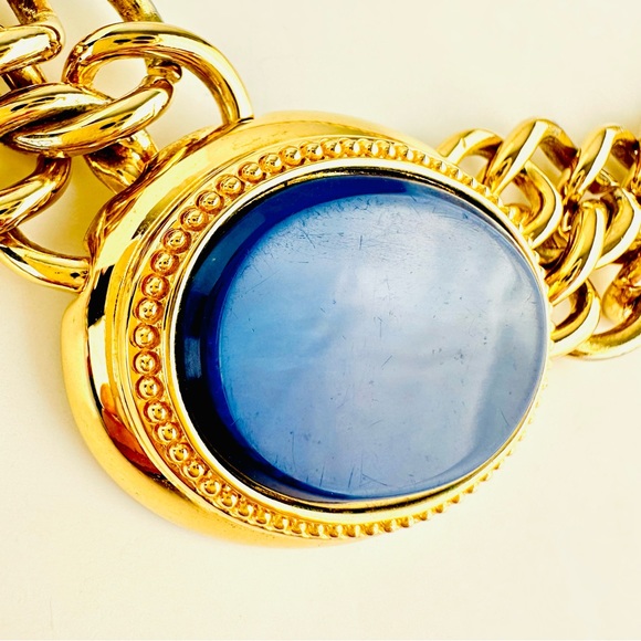 VTG 80s Monet Chunky Chain Link Blue Lapis Glass Gold Plated Collar Necklace - Picture 6 of 14